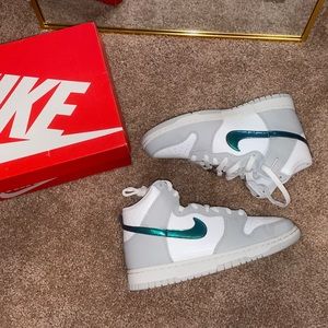 Nike High Dunk